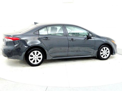 Certified 2025 Toyota Corolla LE image 6