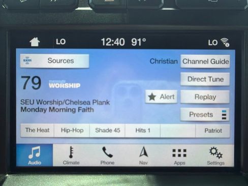 Used 2017 Ford F150 Platinum w/ Equipment Group 701A Luxury AWD/4WD image 37