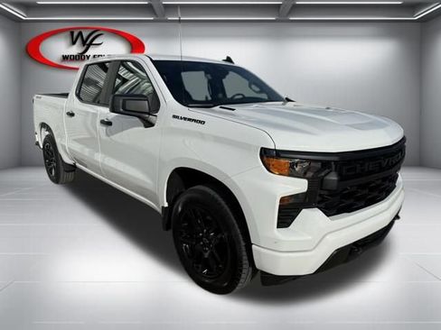 New 2026 Chevrolet Silverado 1500 Custom w/ LPO, Dark Essentials Package image 3