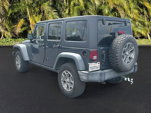 Used 2016 Jeep Wrangler Unlimited Rubicon w/ Connectivity Group AWD/4WD image 7