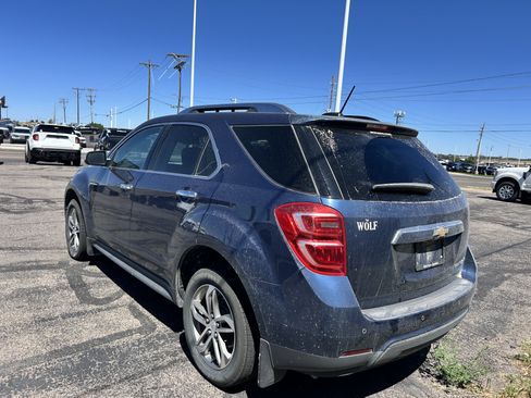 Used 2016 Chevrolet Equinox LTZ w/ Enhanced Convenience Package FWD image 3