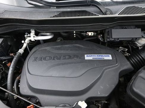 Used 2016 Honda Pilot Elite image 19