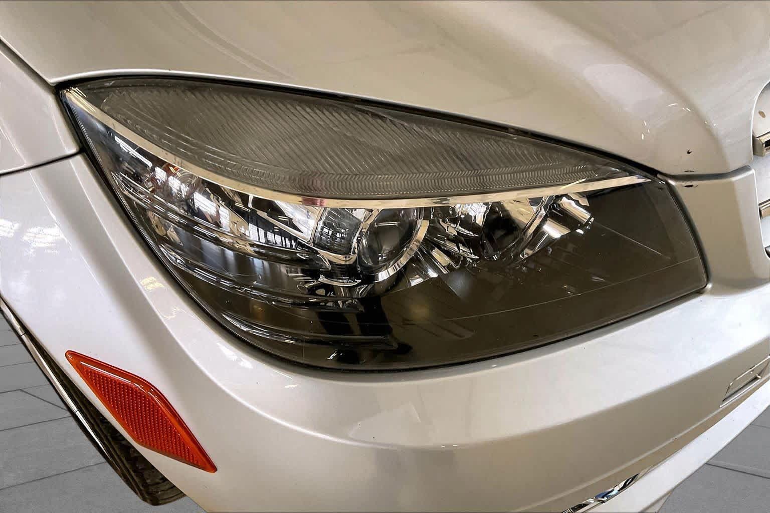 Used 2011 Mercedes-Benz C 300 Sedan image 25