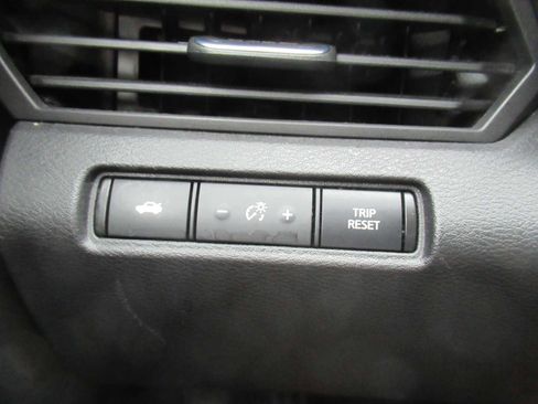 Used 2023 Nissan Altima 2.5 SR image 29