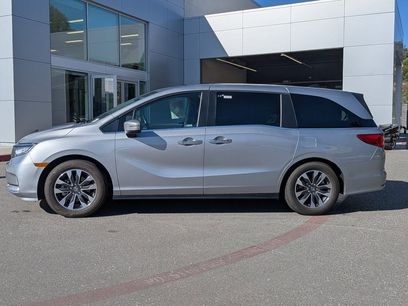 Used 2024 Honda Odyssey EX-L
