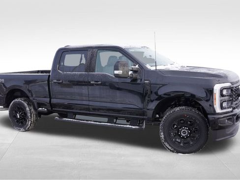 New 2026 Ford F350 Lariat w/ Black Appearance Package image 3