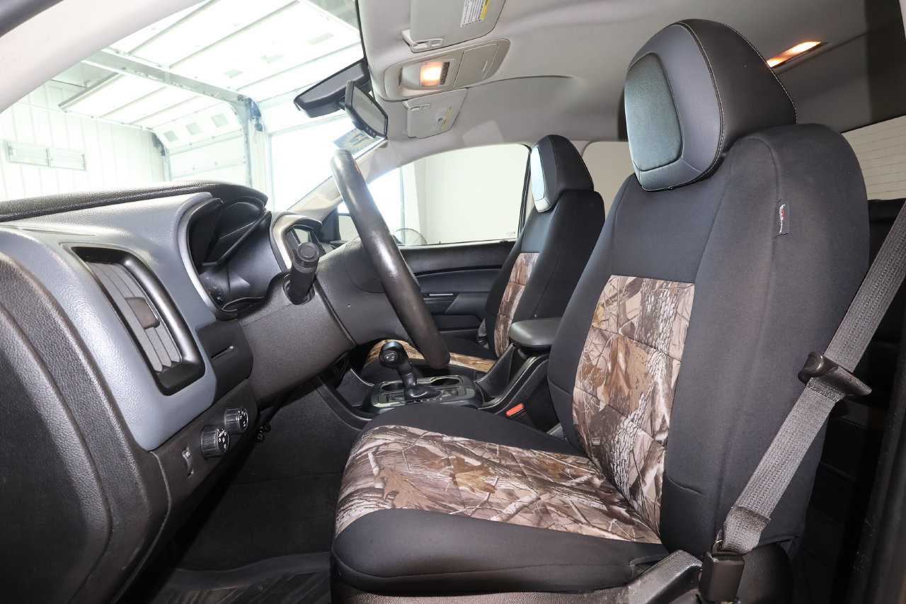 Used 2015 Chevrolet Colorado Z71 AWD/4WD image 13