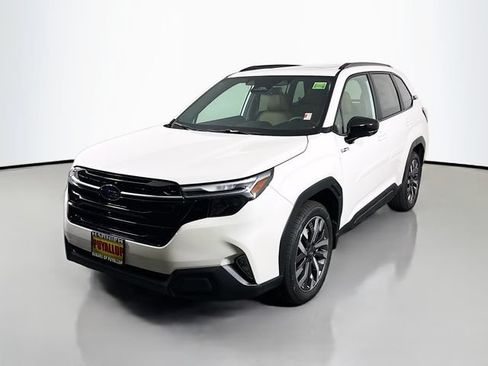 New 2026 Subaru Forester Touring AWD/4WD image 3