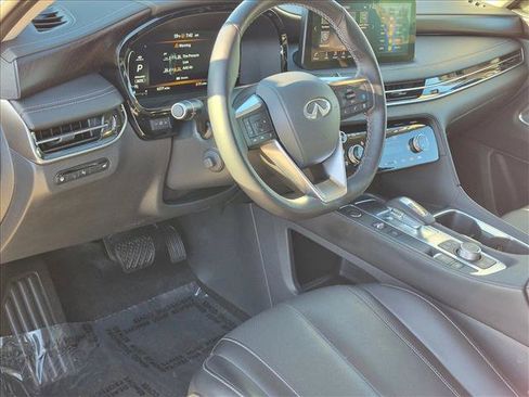 Used 2025 INFINITI QX60 Sensory w/ Vision Package AWD/4WD image 10