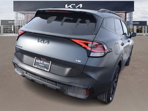 New 2025 Kia Sportage X-Line image 3