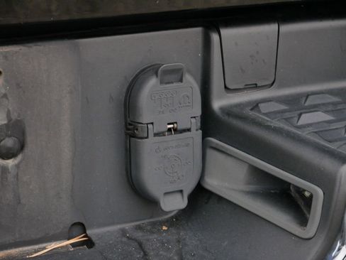 Used 2020 RAM 1500 Laramie image 20