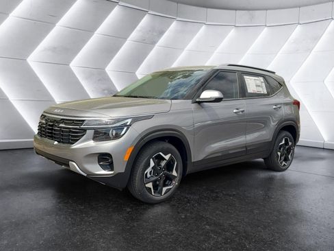 New 2026 Kia Seltos S image 1
