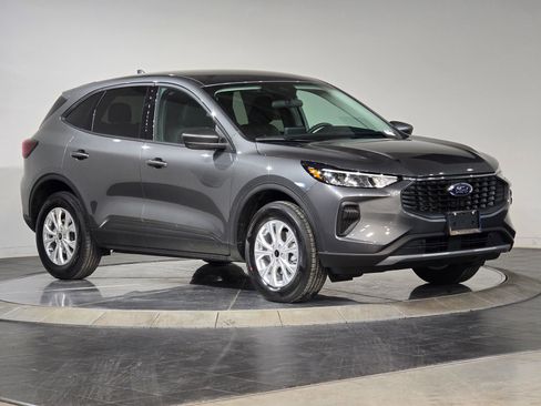 New 2026 Ford Escape Active image 12