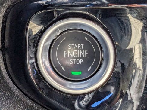 Certified 2025 Chevrolet Silverado 1500 LT image 31