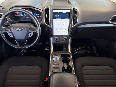 Used 2022 Ford Edge SE w/ Black Appearance Package AWD/4WD image 14