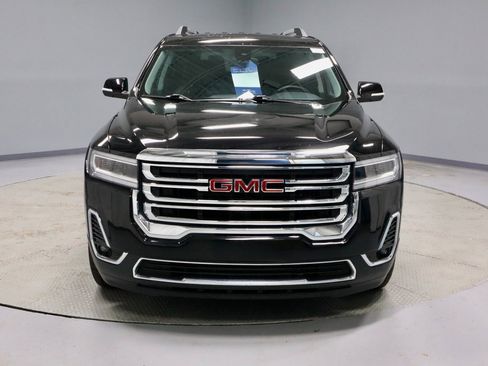 Used 2023 GMC Acadia SLT w/ LPO, Floor Liner Package image 8