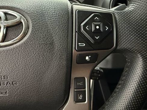 Used 2023 Toyota Tacoma SR5 RWD image 11