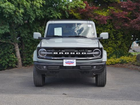Certified 2024 Ford Bronco Outer Banks AWD/4WD image 32