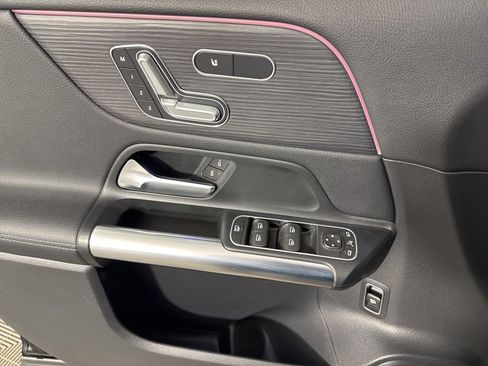 Used 2023 Mercedes-Benz GLA 250 GLA 250 image 24