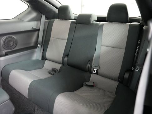 Used 2015 Scion tC image 29