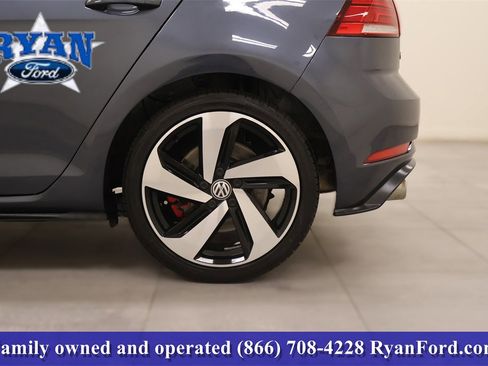 Used 2019 Volkswagen GTI SE image 30