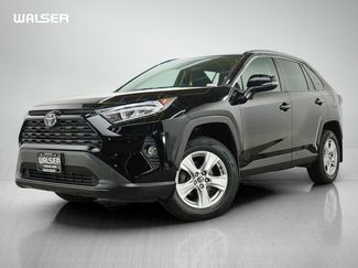 Used 2021 Toyota RAV4 XLE w/ Convenience Package AWD/4WD video 1