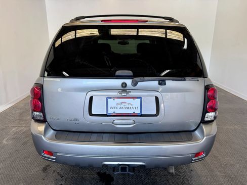 Used 2008 Chevrolet TrailBlazer LT w/ Off-Road Package AWD/4WD image 6
