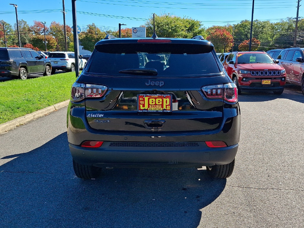 Certified 2026 Jeep Compass Limited AWD/4WD image 5