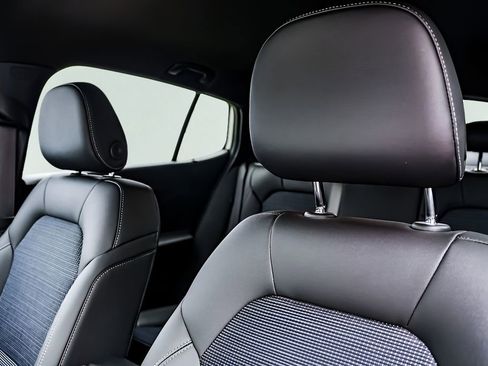 New 2026 Buick Envista Preferred w/ Convenience I Package FWD image 11