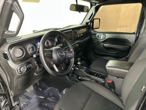 Used 2021 Jeep Wrangler Unlimited Sport AWD/4WD image 20