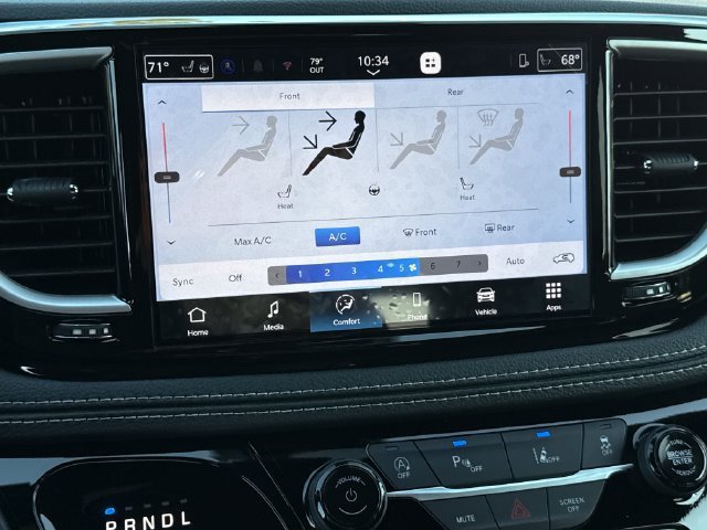 New 2027 Chrysler Pacifica Select AWD/4WD image 12