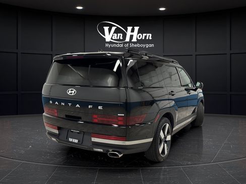 Used 2025 Hyundai Santa Fe Limited AWD/4WD image 7