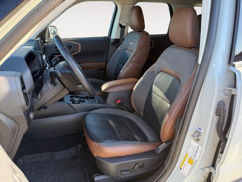 Used 2023 Ford Bronco Sport Outer Banks AWD/4WD image 7