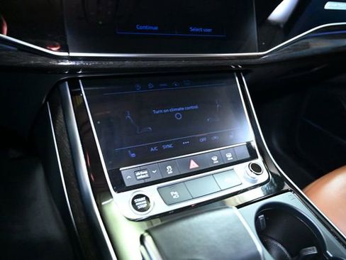 Used 2022 Audi Q7 3.0T Premium Plus image 29