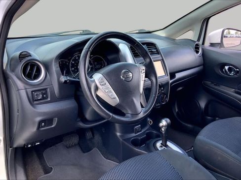 Used 2019 Nissan Versa Note SV FWD image 17
