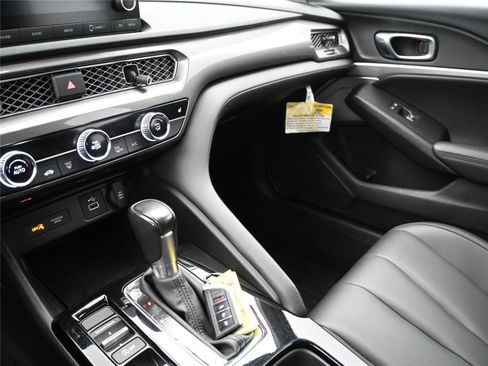 Used 2024 Acura Integra image 4