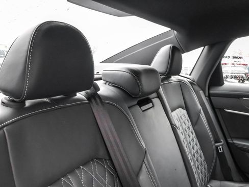 Used 2023 Audi S6 Premium Plus w/ Premium Plus Package AWD/4WD image 36