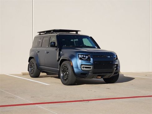 New 2026 Land Rover Defender 110 OCTA image 2