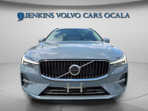 Used 2023 Volvo XC60 B5 Core w/ Climate Package AWD/4WD image 8