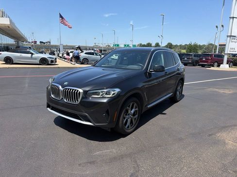 Used 2024 BMW X3 xDrive30i w/ Premium Package AWD/4WD image 7