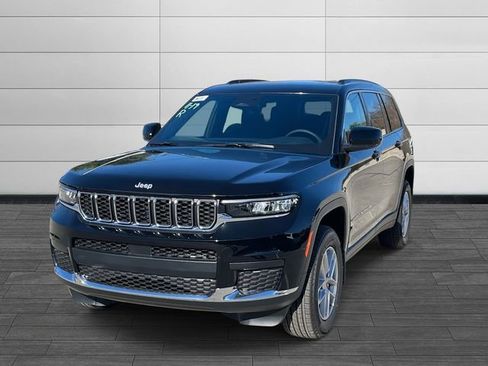 New 2025 Jeep Grand Cherokee L Laredo image 7