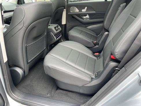 New 2026 Mercedes-Benz GLS 450 GLS 450 4MATIC SUV image 37