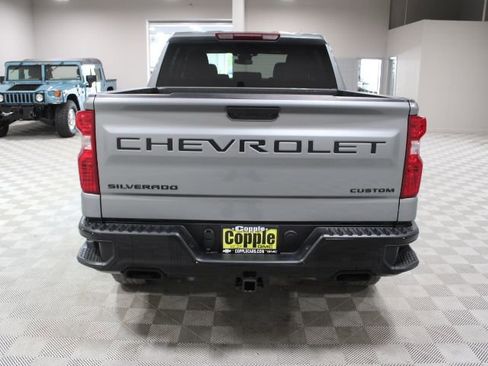 New 2026 Chevrolet Silverado 1500 Custom Trail Boss w/ Dark Appearance Package AWD/4WD image 10