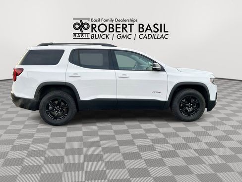 Used 2023 GMC Acadia AT4 w/ Preferred Package AWD/4WD image 9