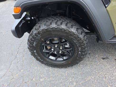 New 2025 Jeep Wrangler Willys image 10