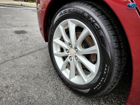 Used 2014 Subaru Impreza 2.0i Premium w/ All-Weather Package w/CVT image 32