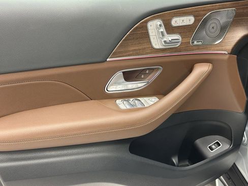 New 2026 Mercedes-Benz GLE 450 GLE 450 image 10