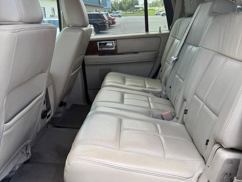 Used 2013 Lincoln Navigator 2WD w/ HD Trailer Tow Pkg image 8