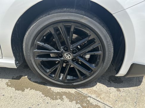 Used 2026 Toyota Camry SE FWD image 31