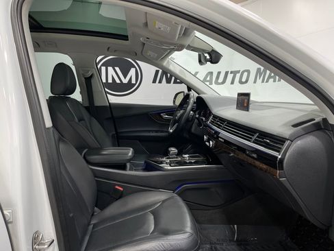 Used 2018 Audi Q7 3.0T Prestige w/ Prestige Package image 36